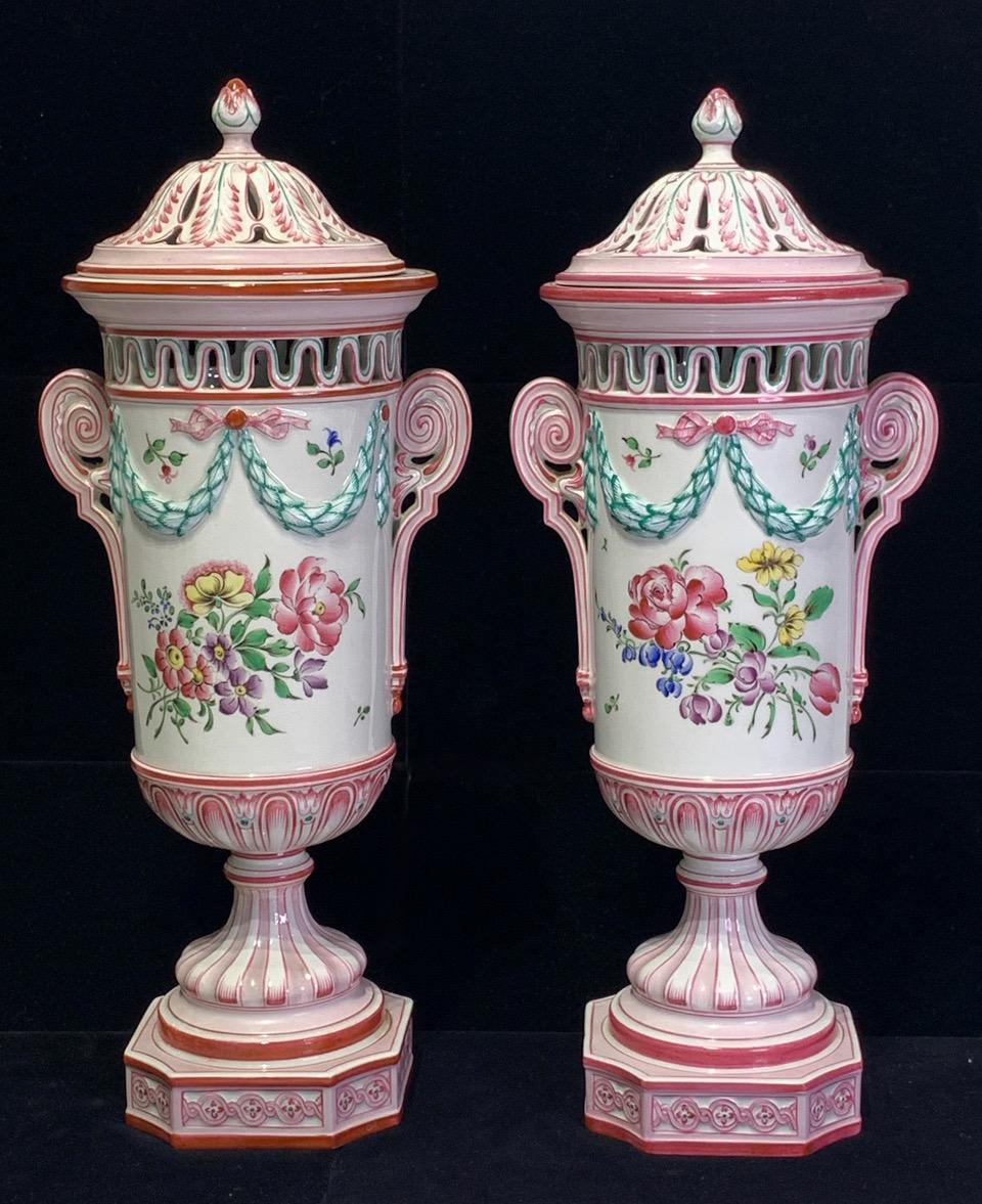 Early 20th Century French Faience Neoclassic Pink and White Lidded Porcelain Urns by K. G. Luneville - a Pair