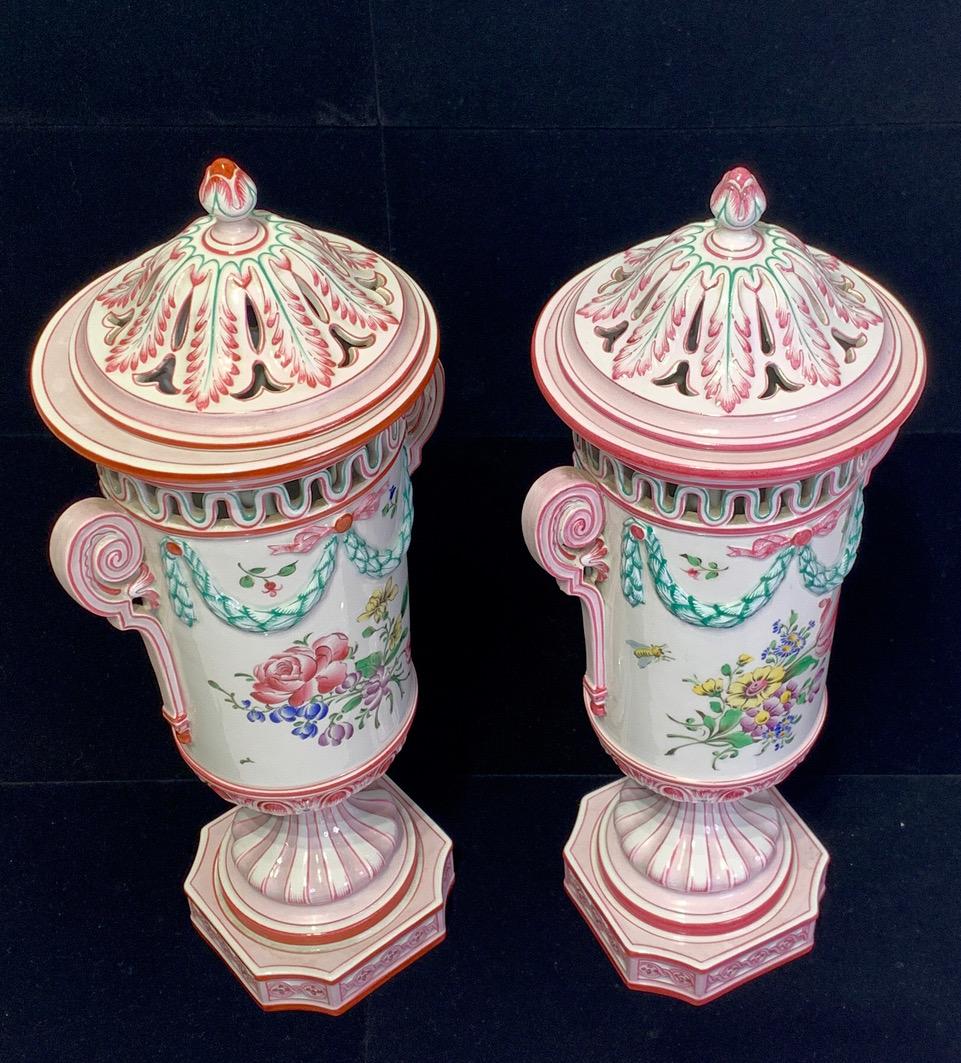 Early 20th Century French Faience Neoclassic Pink and White Lidded Porcelain Urns by K. G. Luneville - a Pair