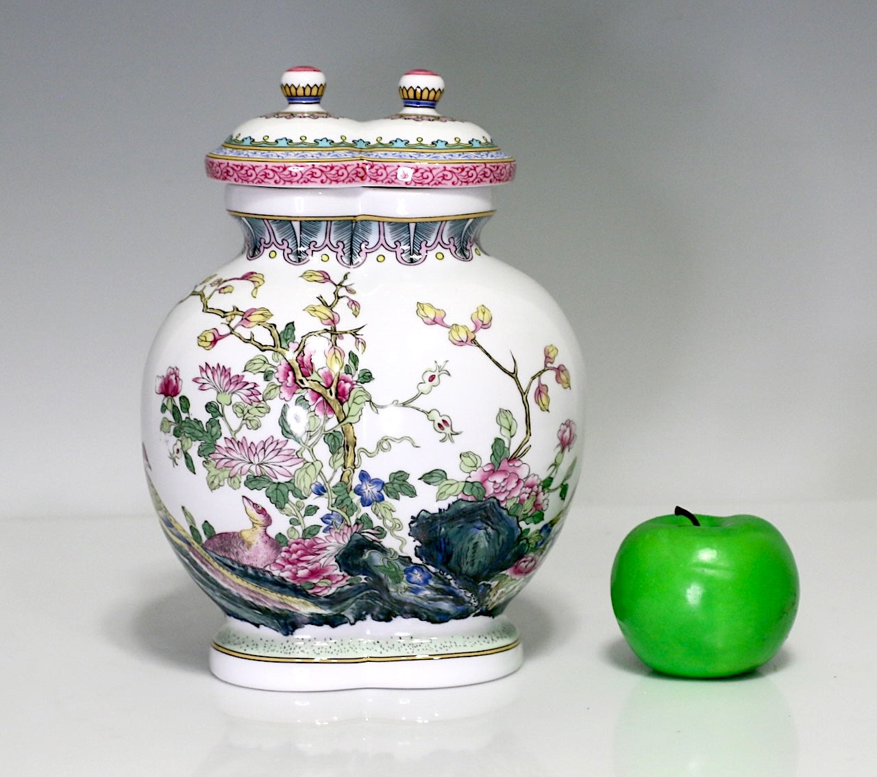 Chinese Famille Rose White Porcelain Conjoined Urns with Flowers & Birds (Vase)