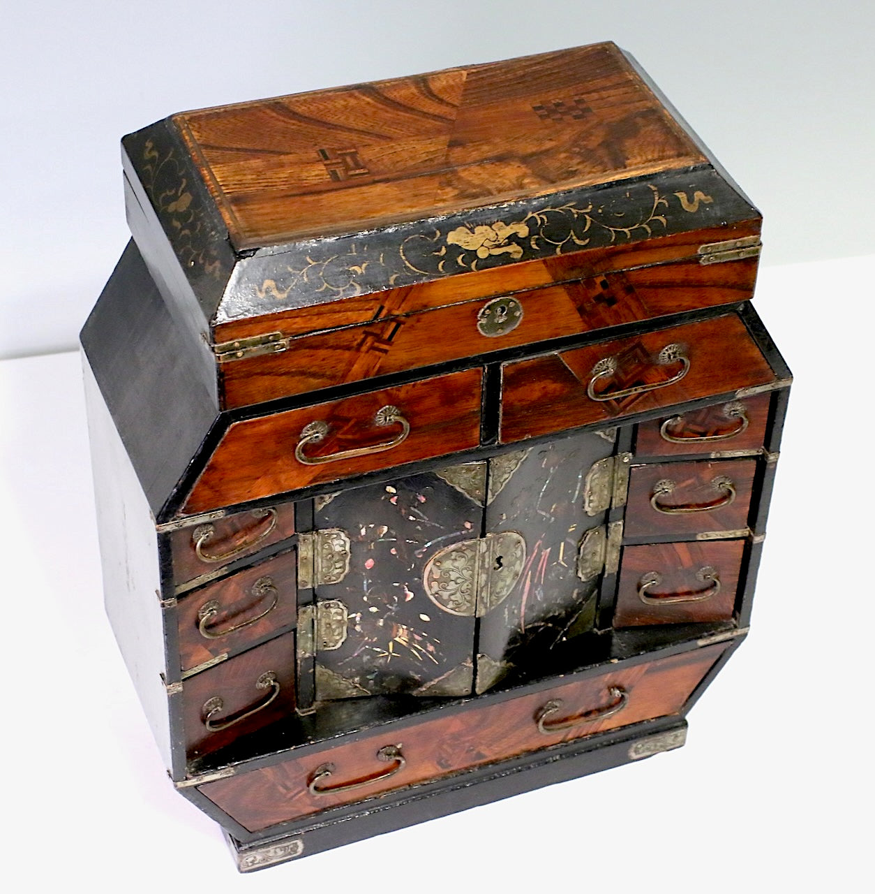 Antique Chinese Qing Dynasty Inlaid Jewelry Box / Desk Organiser with Mother of Pearl