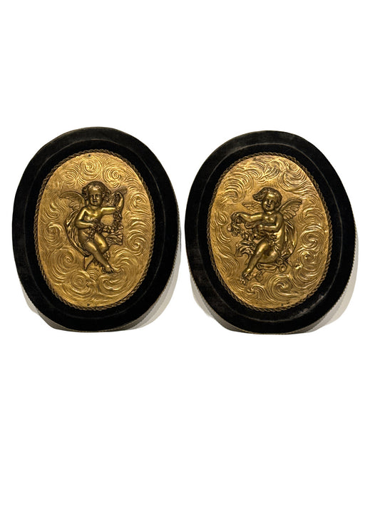 Antique French Gilt Bronze Oval Plaques of Winged Cherubs or Putti in High Relief, an Opposing Pair