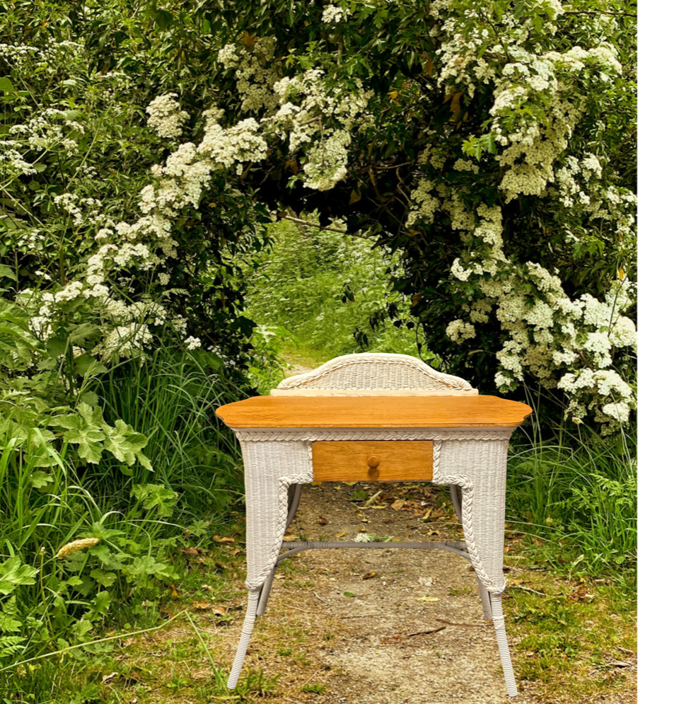 Antique White Wicker & Quarter-Sawn Oak Writing Desk or Dresser Vanity Table (1920's)