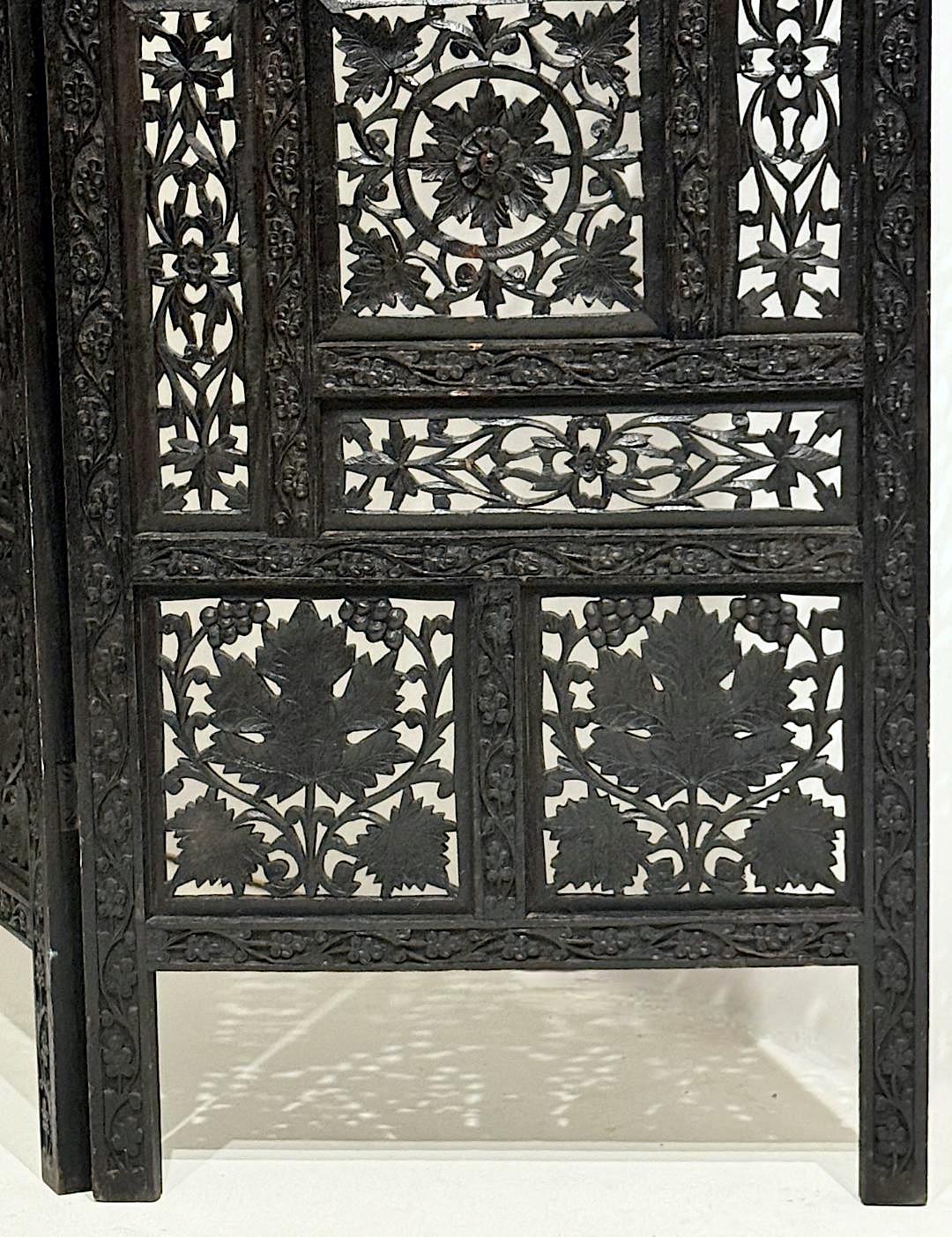 Antique Intricately Carved Openwork 4-Panel Ebony Black Oak Floor Screen with Vines, Leaves and Grapes