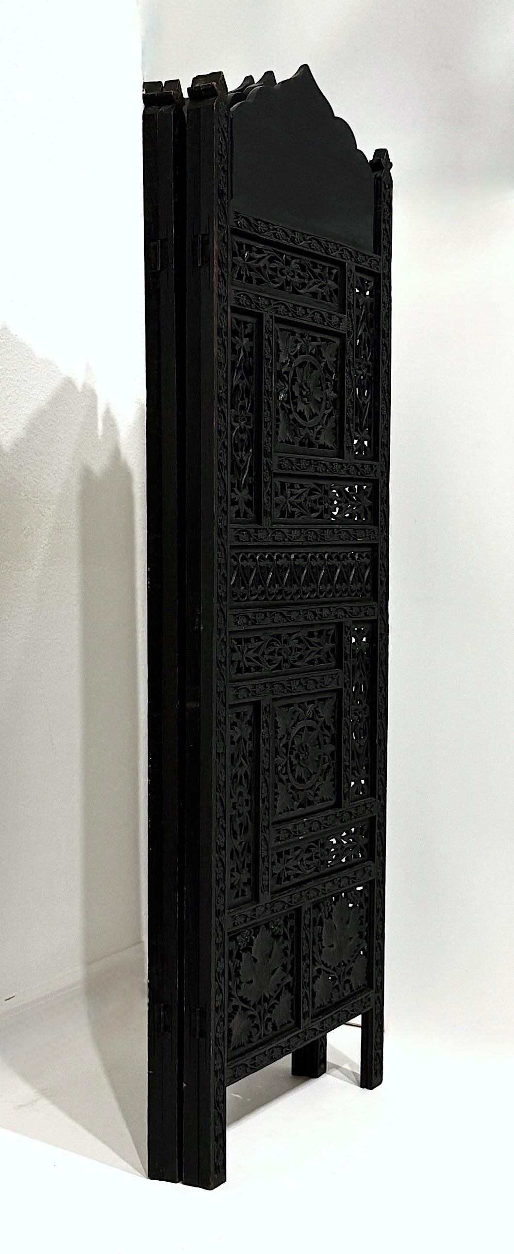 Antique Intricately Carved Openwork 4-Panel Ebony Black Oak Floor Screen with Vines, Leaves and Grapes