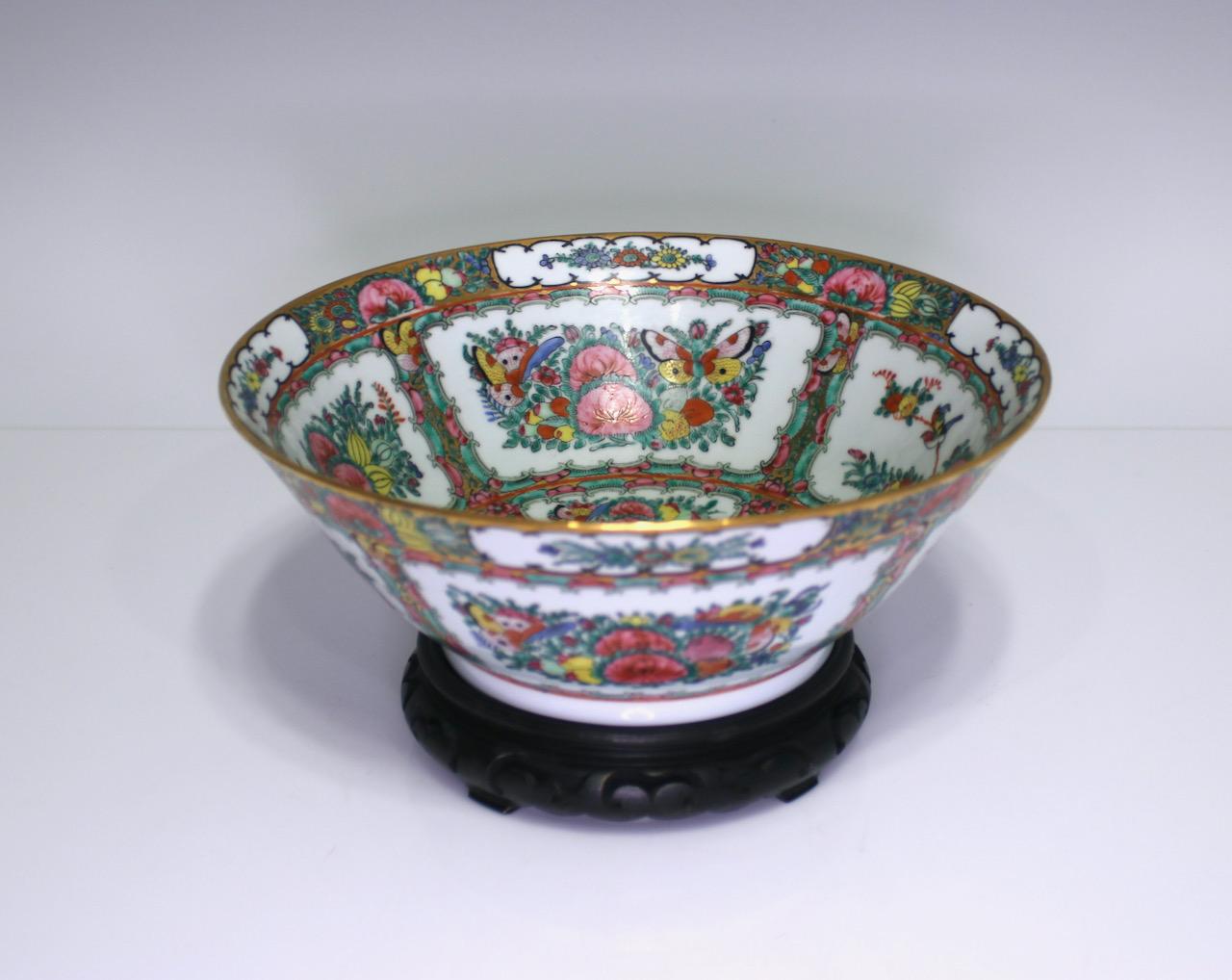 Large Rose Canton Chinese Porcelain Bowl on Rosewood Stand, Mid 20th. Century