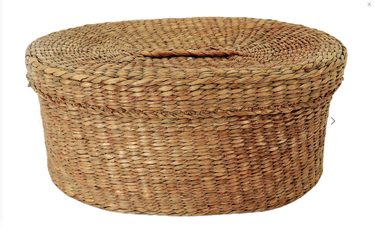 Fine Vintage Oval Hand Woven Fibre Trinket Box / Catchall