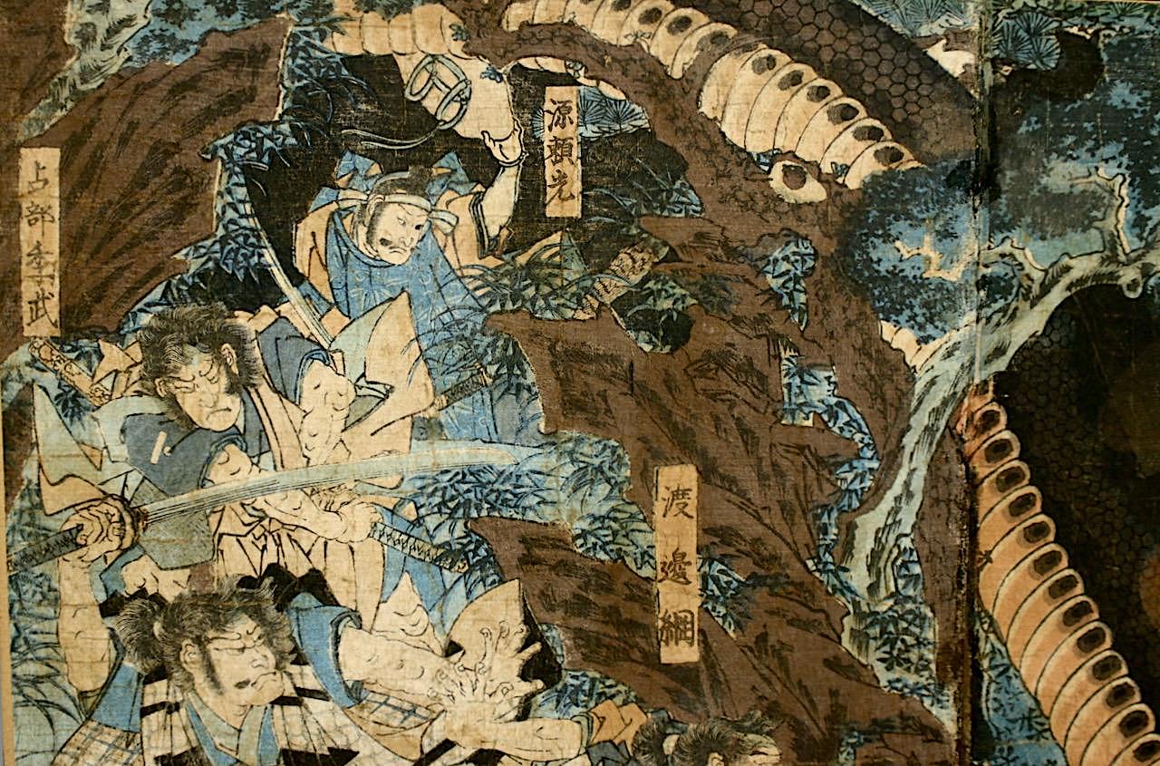 Antique Japanese Woodblock Triptych Ukiyo-E "Yorimitsu Tries to Capture Hakamadare by Destroying His Magic", Edo Period