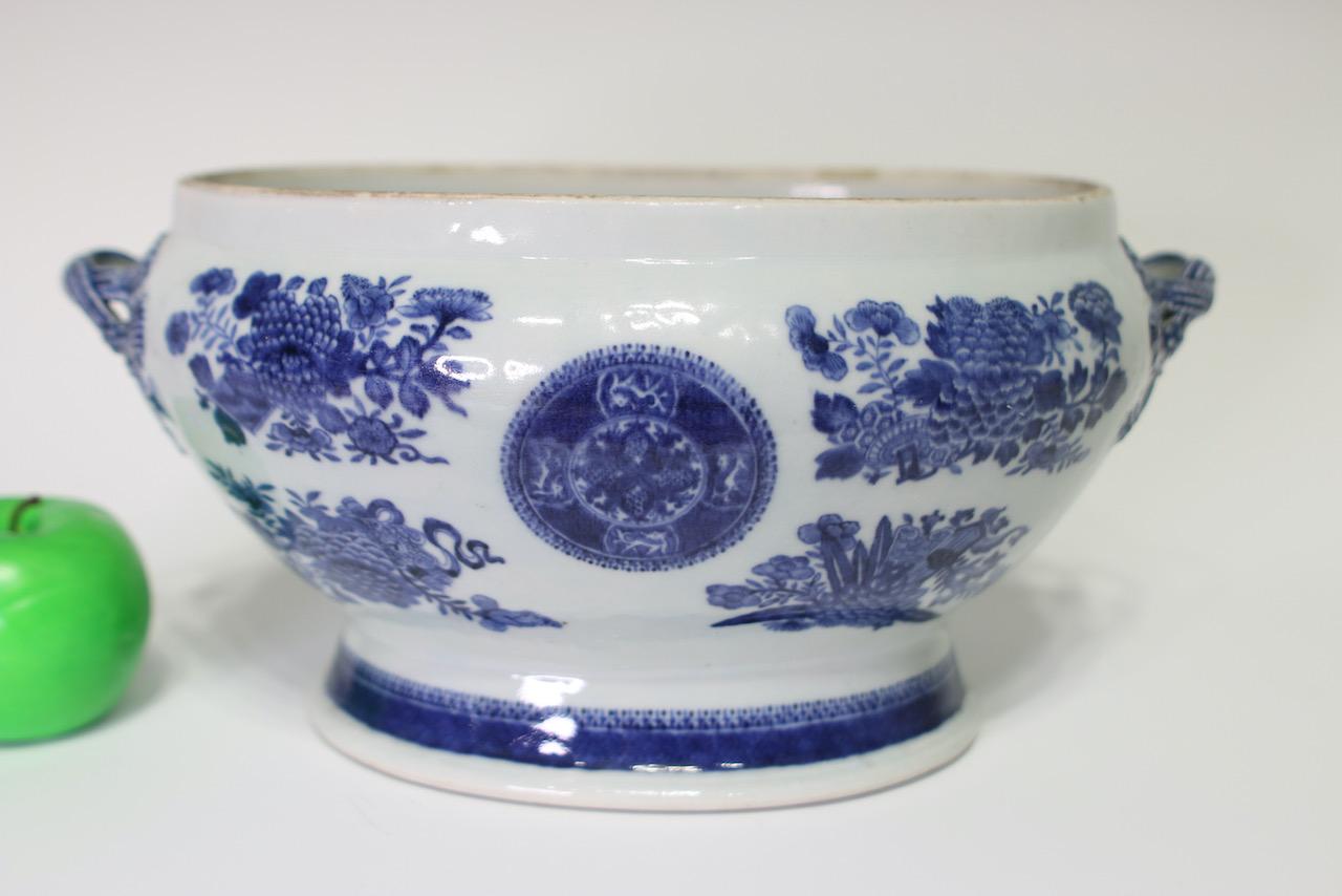 Antique Fitzhugh Pattern Chinese Blue & White Porcelain Export Planter